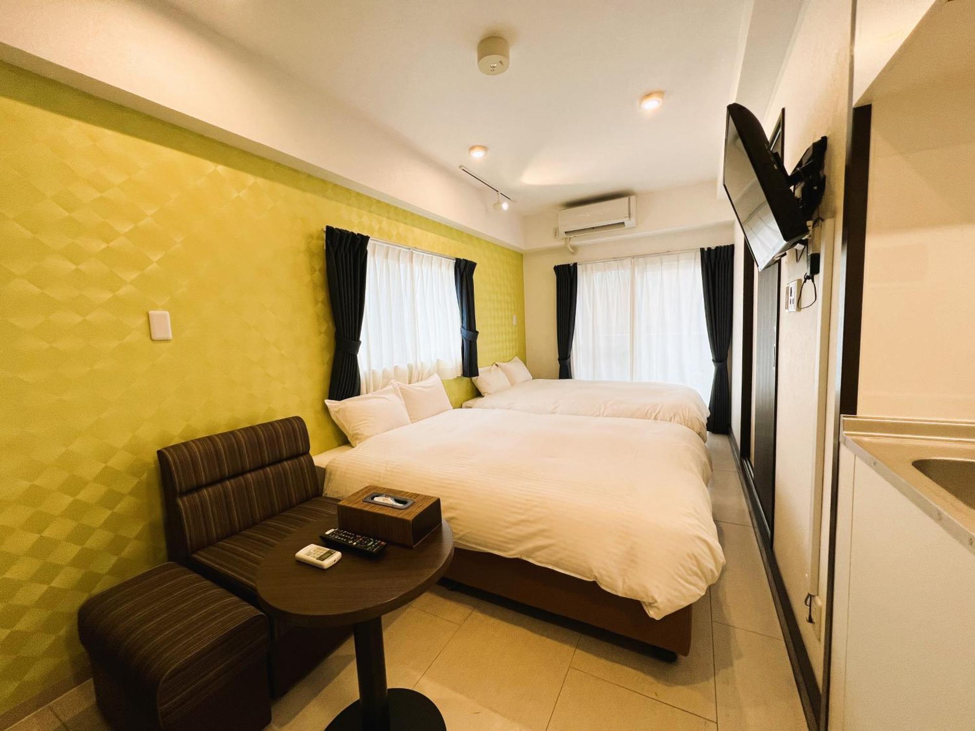 Bibi Hotel Futenma Ginowan Bagian luar foto
